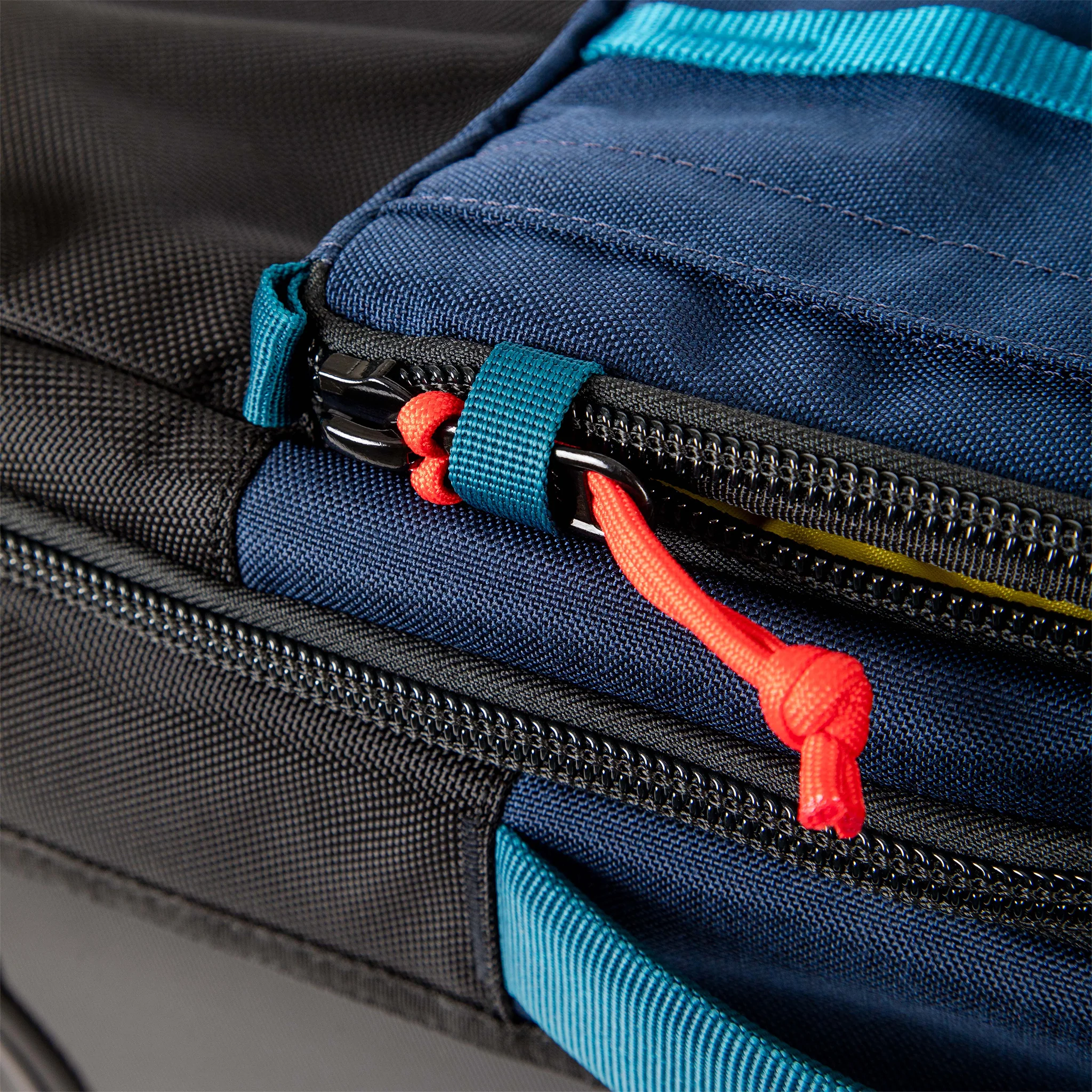 Global Travel Bag Roller - Final Sale - Image 44